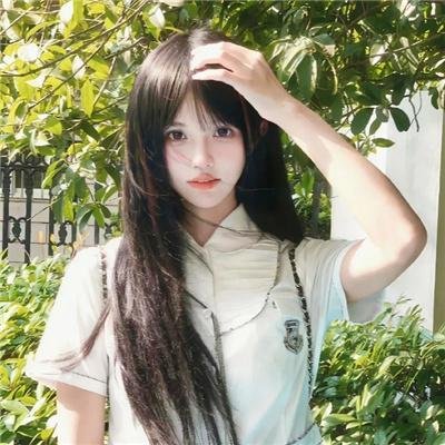 克莱尔的膝盖